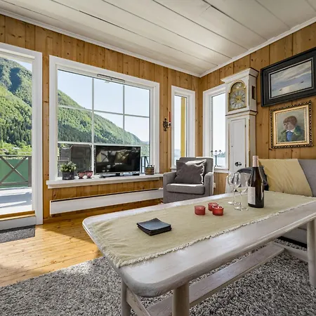 Feriehus Eseviki By Interhome